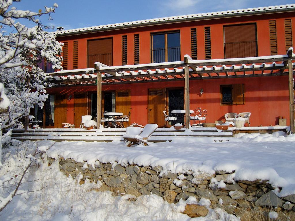 Maison Rouge Plan d'Aups ภายนอก รูปภาพ